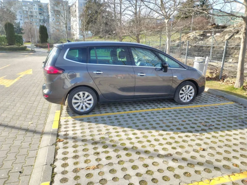 Opel Zafira Tourer - 6000 € / 11734.98 лв. - 91313569 1 | Car24.bg Opel Zafira Tourer - 6000 € / 11734.98 лв. - 91313569 1