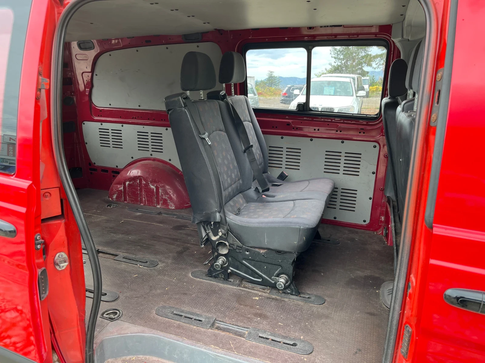 Mercedes-Benz Vito MAXXi 113CDI - изображение 8 | Auto.bg Mercedes-Benz Vito MAXXi 113CDI - изображение 8