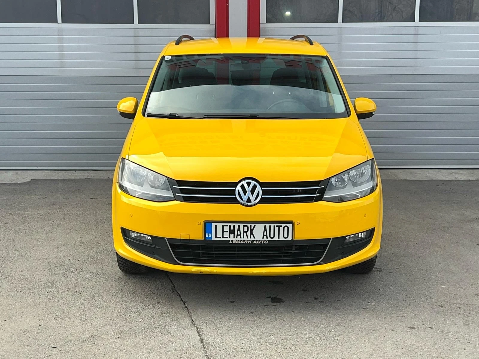 VW Sharan 2.0TDI AUTOMATIK DSG KLIMATRONIK EVRO 5B ЛИЗИНГ | Auto.bg — изображение 1 VW Sharan 2.0TDI AUTOMATIK DSG KLIMATRONIK EVRO 5B ЛИЗИНГ | Auto.bg — изображение 1
