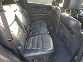 Kia Sorento 3.3L 6 All wheel drive - 9900 € / 19362.72 лв. - 17725646 4 | Car24.bg Kia Sorento 3.3L 6 All wheel drive - 9900 € / 19362.72 лв. - 17725646 4