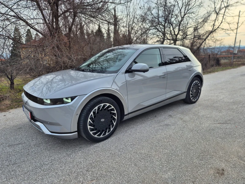 Hyundai Ioniq 5 Гаранция/SOH-100%/77.4Kwh/Full екстри /11.22г. - 24700 € / 48309.00 лв. - 26836375 1 | Car24.bg Hyundai Ioniq 5 Гаранция/SOH-100%/77.4Kwh/Full екстри /11.22г. - 24700 € / 48309.00 лв. - 26836375 1