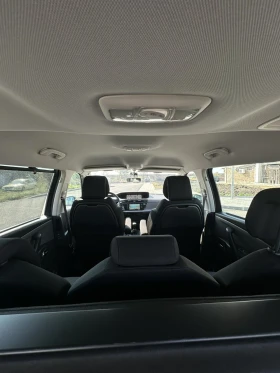 Citroen C4 Picasso 7 места - 5199 € - 39632731 5 | Car24.bg Citroen C4 Picasso 7 места - 5199 € - 39632731 5