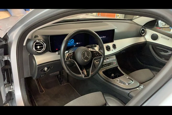 Mercedes-Benz E 300 de PHEV - изображение 5 | Auto.bg Mercedes-Benz E 300 de PHEV - изображение 5