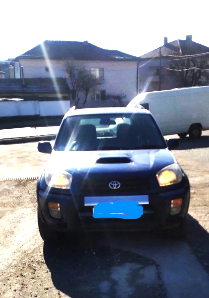 Toyota Rav4 D4D - 3300 € / 6454.24 лв. - 87174847 1 | Car24.bg Toyota Rav4 D4D - 3300 € / 6454.24 лв. - 87174847 1