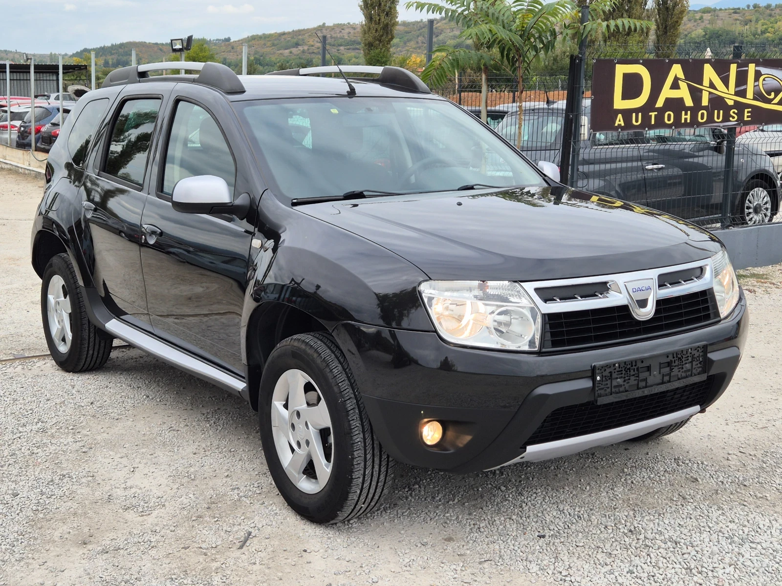 Dacia Duster 1.6 Benzin Top 95ps. - изображение 5 | Auto.bg Dacia Duster 1.6 Benzin Top 95ps. - изображение 5