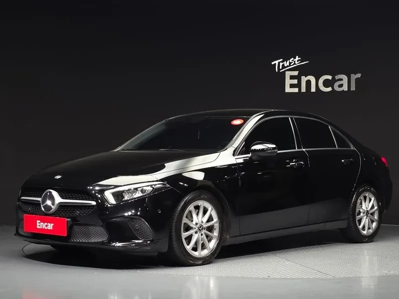 Mercedes-Benz A 220 Sedan - 18668 € - 55002505 1 | Car24.bg Mercedes-Benz A 220 Sedan - 18668 € - 55002505 1