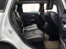 Jeep Cherokee 2.4 B Automatic | Auto.bg — изображение 12 Jeep Cherokee 2.4 B Automatic | Auto.bg — изображение 12