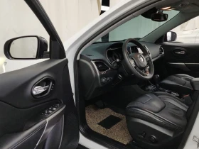 Jeep Cherokee 2.4 B Automatic | Auto.bg — изображение 10 Jeep Cherokee 2.4 B Automatic | Auto.bg — изображение 10