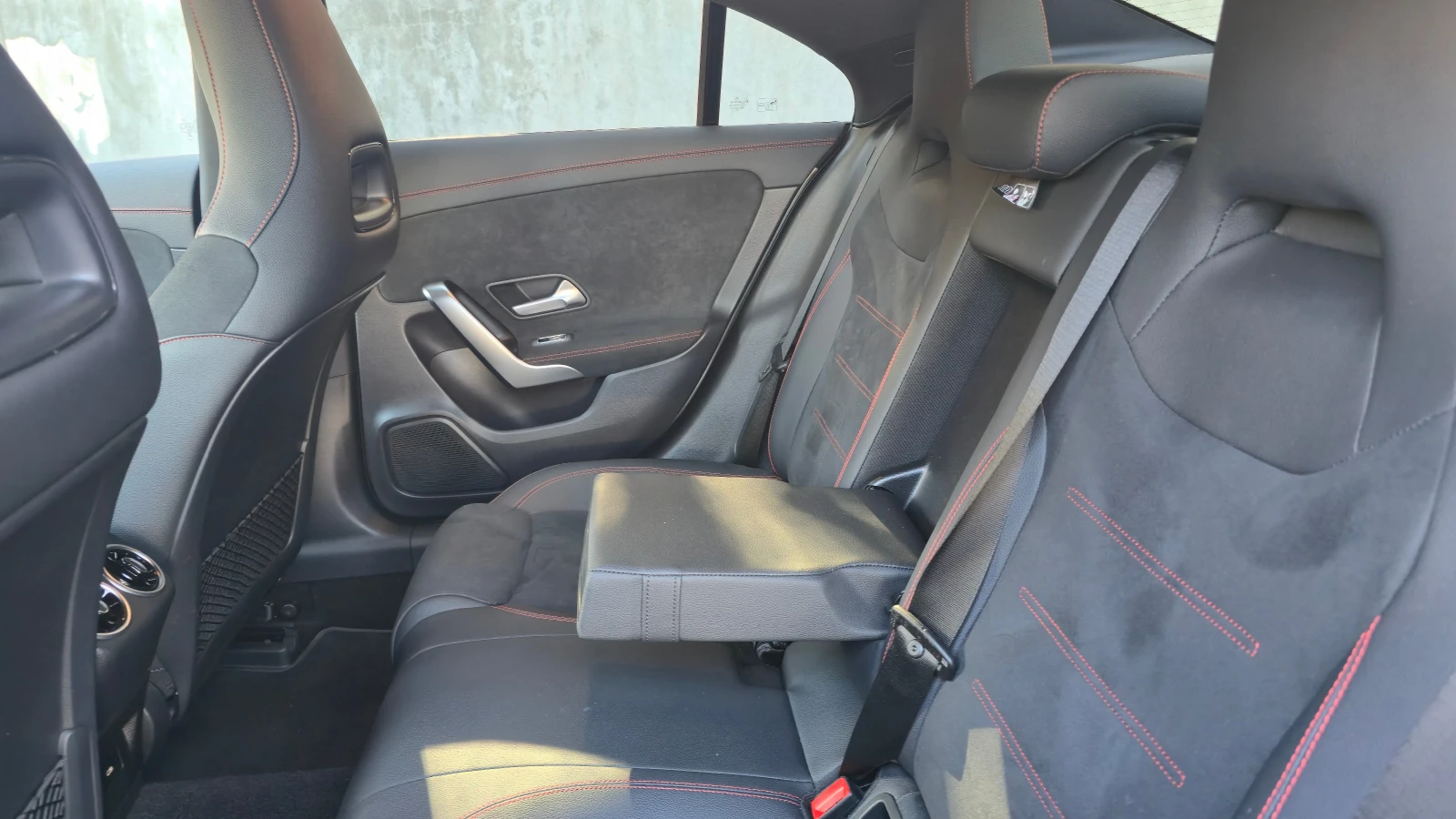 Mercedes-Benz CLA 250 CLA 250e  ГАРАНЦИЯ ДО 2027 - изображение 10 | Auto.bg Mercedes-Benz CLA 250 CLA 250e  ГАРАНЦИЯ ДО 2027 - изображение 10