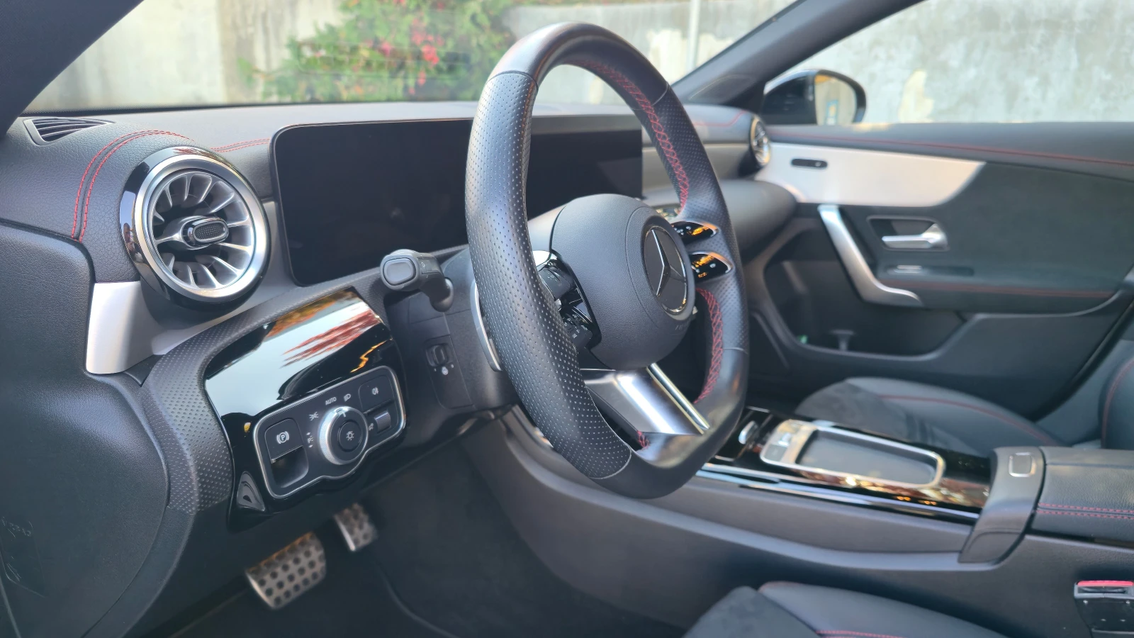 Mercedes-Benz CLA 250 CLA 250e  ГАРАНЦИЯ ДО 2027 - изображение 7 | Auto.bg Mercedes-Benz CLA 250 CLA 250e  ГАРАНЦИЯ ДО 2027 - изображение 7