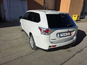 Mitsubishi Outlander 4x4 7места 2.4 - 18500 лв. / 9458.90 € - 76792819 7 | Car24.bg Mitsubishi Outlander 4x4 7места 2.4 - 18500 лв. / 9458.90 € - 76792819 7