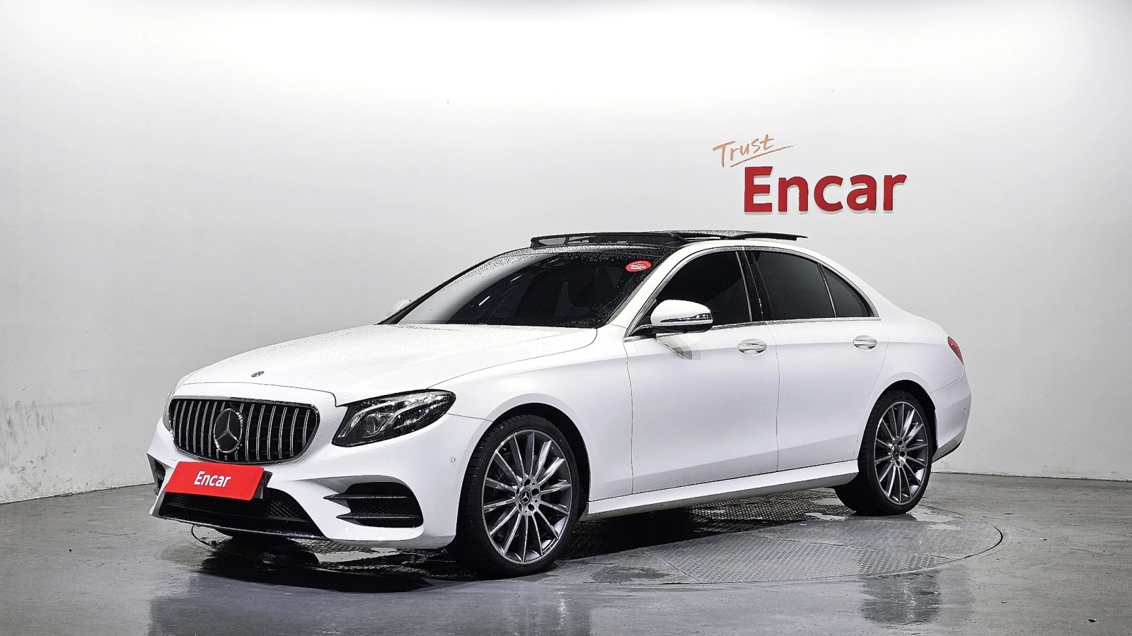 Mercedes-Benz E 350 E350 4MATIC AMG Line | Auto.bg — изображение 1 Mercedes-Benz E 350 E350 4MATIC AMG Line | Auto.bg — изображение 1