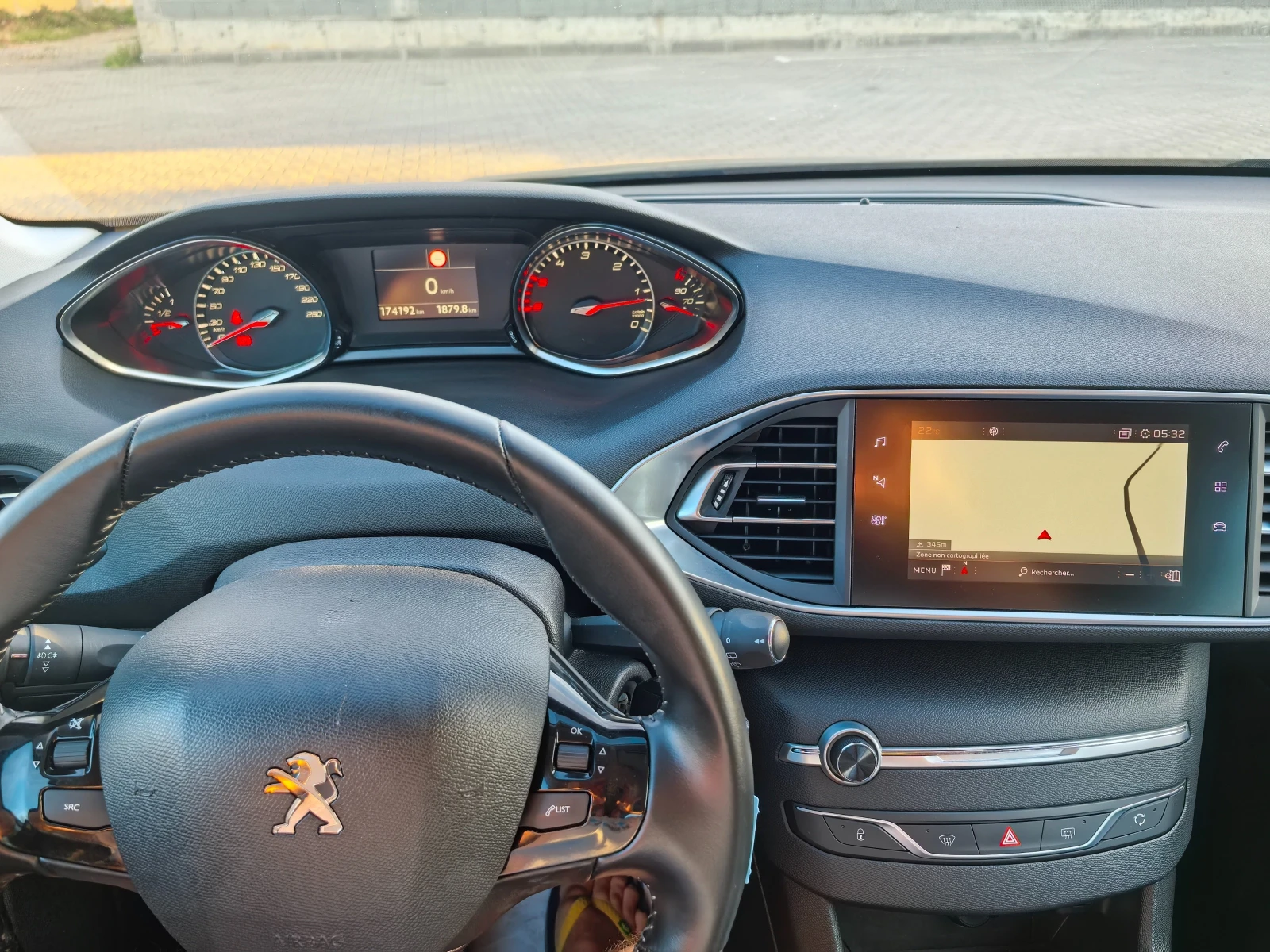 Peugeot 308 1.5HDI 130kc - изображение 7 | Auto.bg Peugeot 308 1.5HDI 130kc - изображение 7