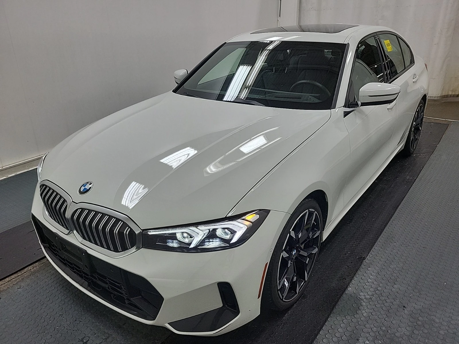 BMW 330 2.0L 4cyl AWD | Auto.bg — изображение 1 BMW 330 2.0L 4cyl AWD | Auto.bg — изображение 1