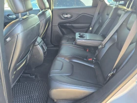 Jeep Cherokee 2.4i/4x4/Авт./Лизинг | Auto.bg — изображение 16 Jeep Cherokee 2.4i/4x4/Авт./Лизинг | Auto.bg — изображение 16