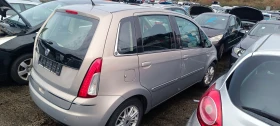 Lancia Musa 1.3 Mjet | Auto.bg — изображение 15 Lancia Musa 1.3 Mjet | Auto.bg — изображение 15