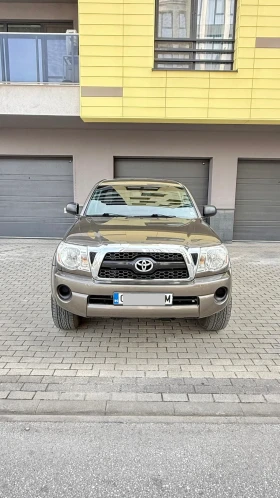 Toyota Tacoma 4x4 SR5 - Car24.bg Toyota Tacoma 4x4 SR5