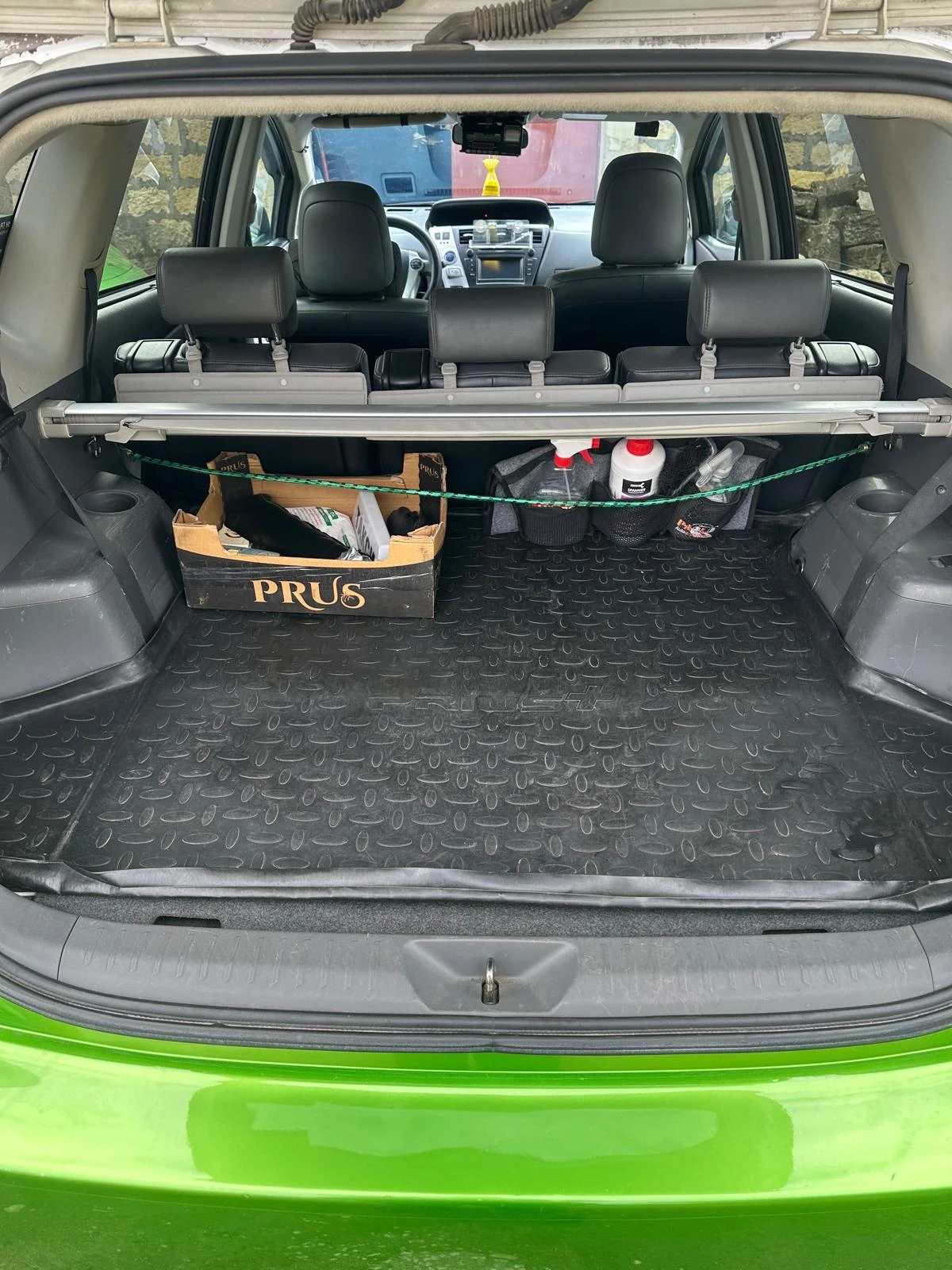 Toyota Prius PLUS + LPG 6+ 1 - изображение 8 | Auto.bg Toyota Prius PLUS + LPG 6+ 1 - изображение 8