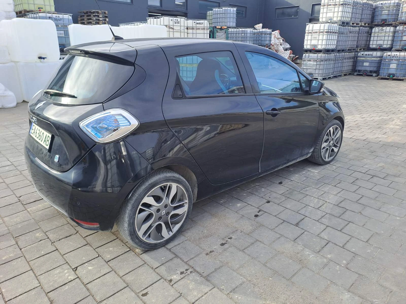 Renault Zoe ПРОБЛЕМ В ЗАРЕЖДАНЕТО - изображение 3 | Auto.bg Renault Zoe ПРОБЛЕМ В ЗАРЕЖДАНЕТО - изображение 3