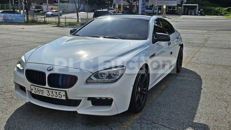 BMW 640 M SPORT + HEAD UP/360/PANO/FULL - 12350 € / 24154.50 лв. - 10945706 1 | Car24.bg BMW 640 M SPORT + HEAD UP/360/PANO/FULL - 12350 € / 24154.50 лв. - 10945706 1