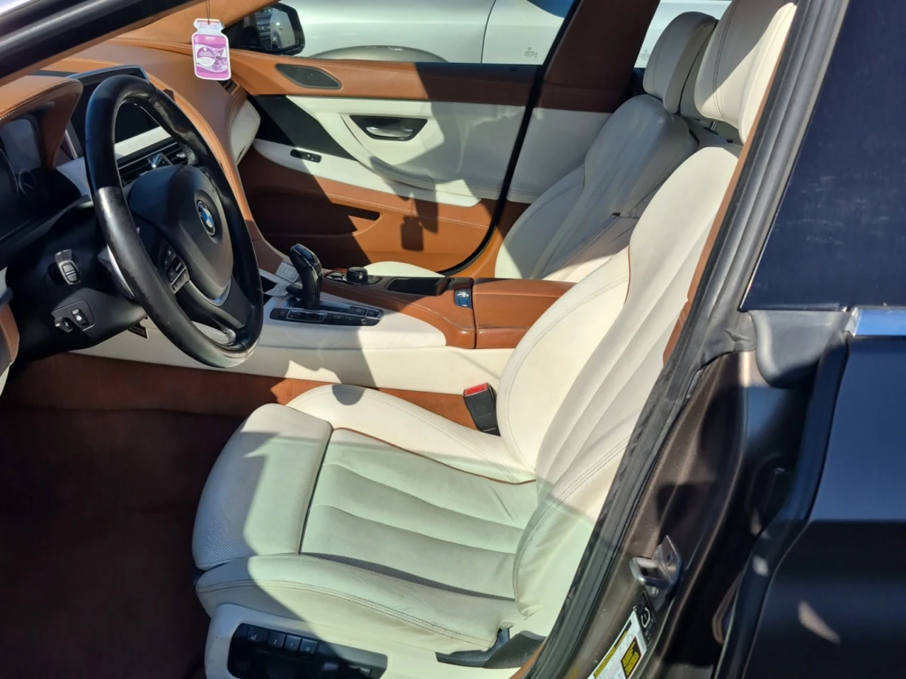 BMW 650 * АВТО КРЕДИТ* ЦЕНА ДО БГ * СЕРВИЗНА ИСТОРИЯ *  - изображение 5 | Auto.bg BMW 650 * АВТО КРЕДИТ* ЦЕНА ДО БГ * СЕРВИЗНА ИСТОРИЯ *  - изображение 5