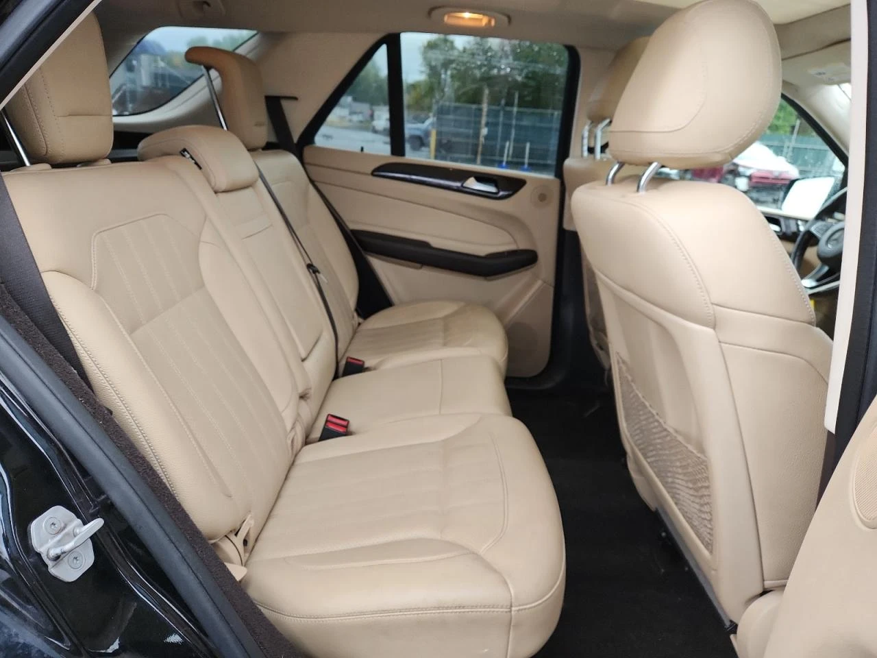 Mercedes-Benz GLE 350 4MATIC* H&K SOUND* BACK-UP CAMERA* LEATHER*  - изображение 8 | Auto.bg Mercedes-Benz GLE 350 4MATIC* H&K SOUND* BACK-UP CAMERA* LEATHER*  - изображение 8