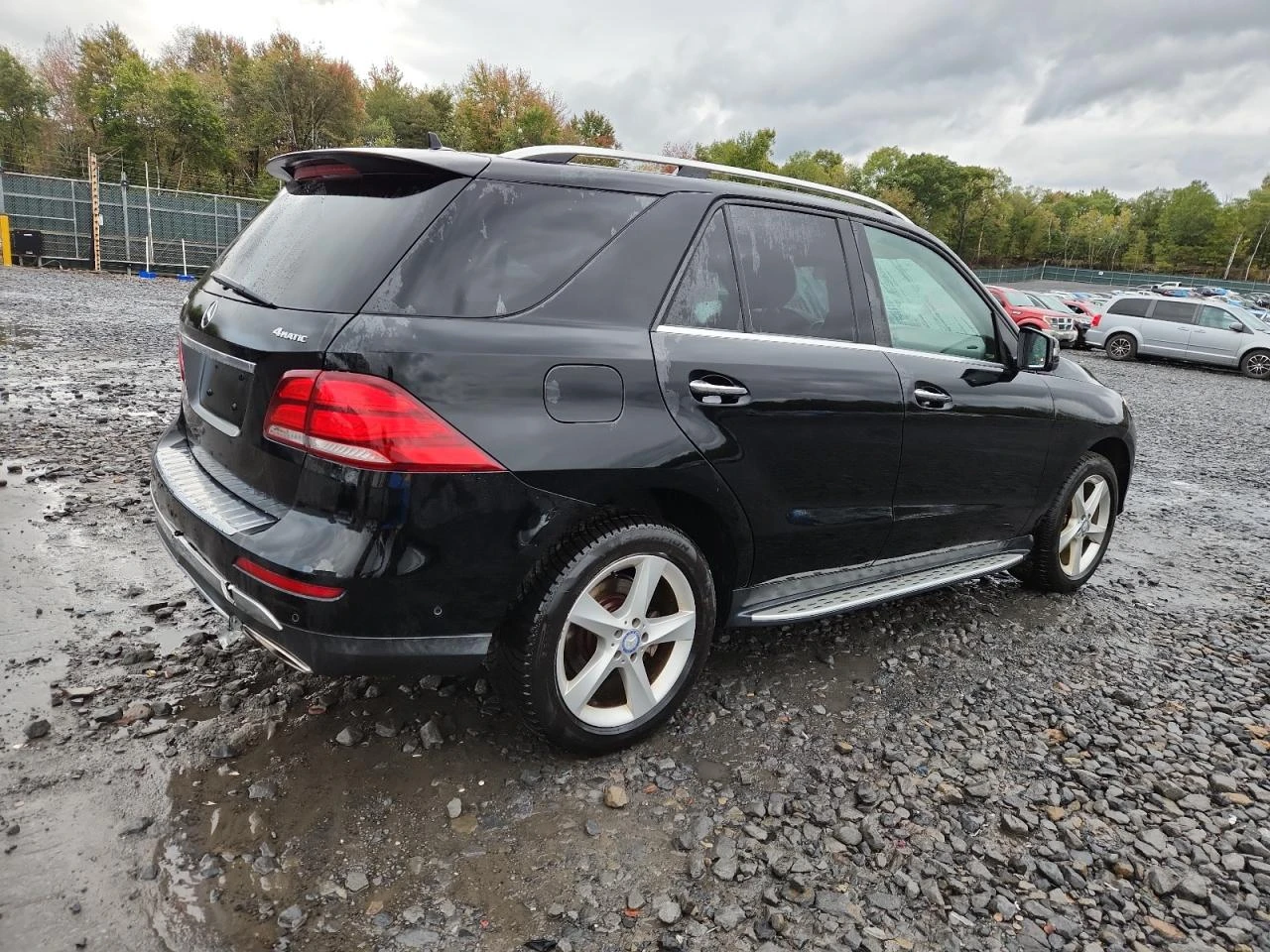 Mercedes-Benz GLE 350 4MATIC* H&K SOUND* BACK-UP CAMERA* LEATHER*  - изображение 4 | Auto.bg Mercedes-Benz GLE 350 4MATIC* H&K SOUND* BACK-UP CAMERA* LEATHER*  - изображение 4