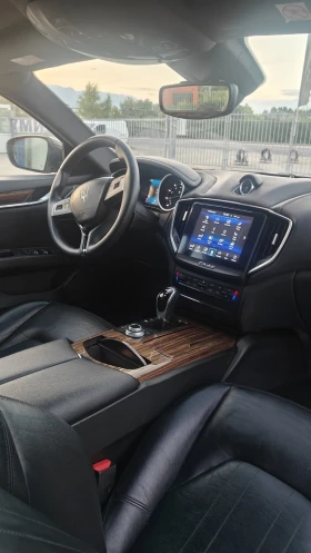 Maserati Ghibli SQ4* AWD* Напълно обслужена! | Auto.bg — изображение 7 Maserati Ghibli SQ4* AWD* Напълно обслужена! | Auto.bg — изображение 7