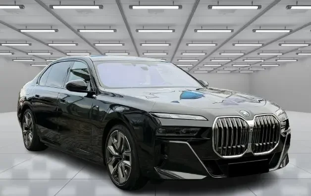 BMW i7 M60 xDrive = Shadow Line = Гаранция - 106832 € / 208945.23 лв. - 37147741 1 | Car24.bg BMW i7 M60 xDrive = Shadow Line = Гаранция - 106832 € / 208945.23 лв. - 37147741 1