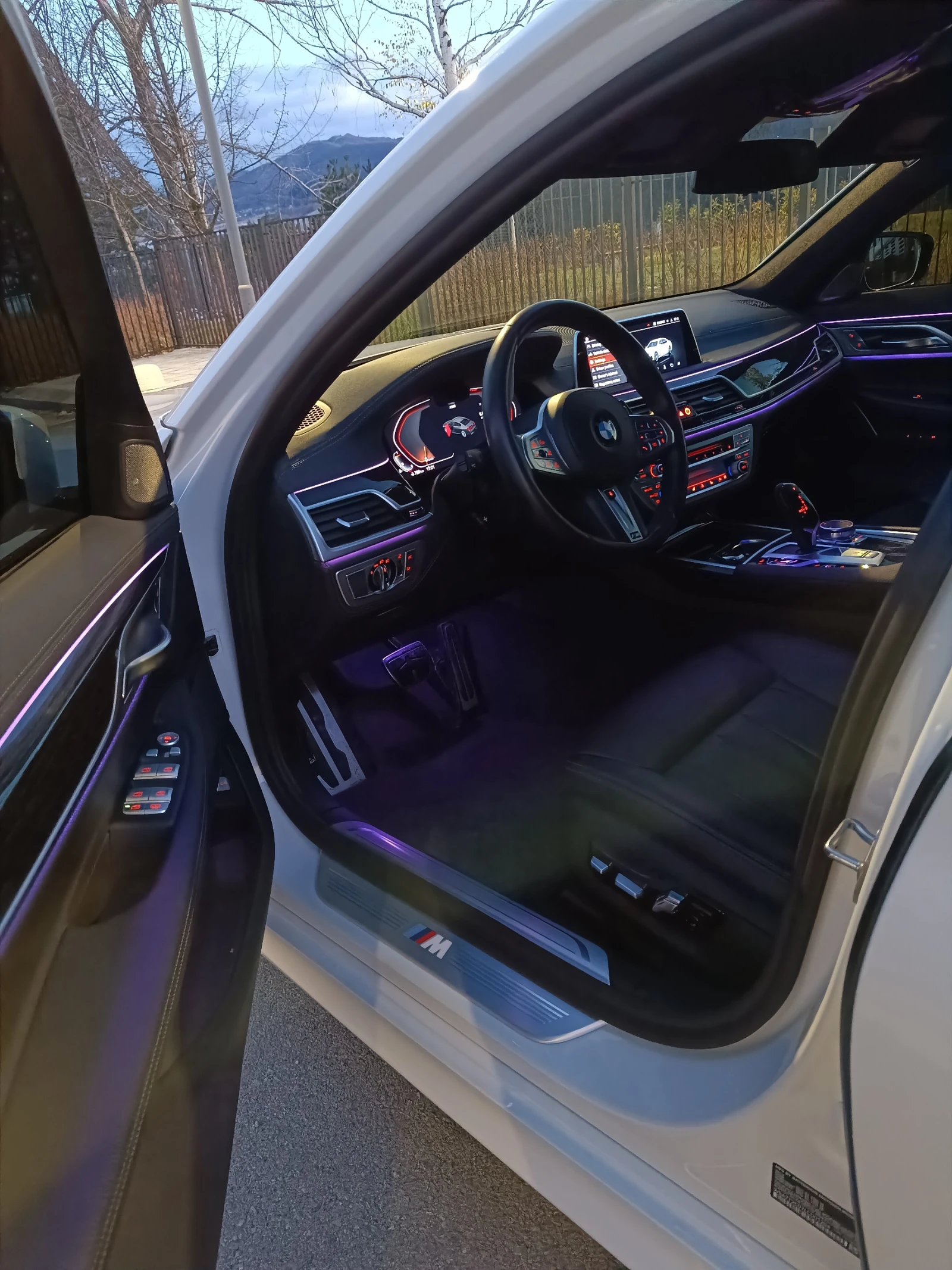 BMW 740 M SportPacket * LONG * 60 000 km - изображение 9 | Auto.bg BMW 740 M SportPacket * LONG * 60 000 km - изображение 9