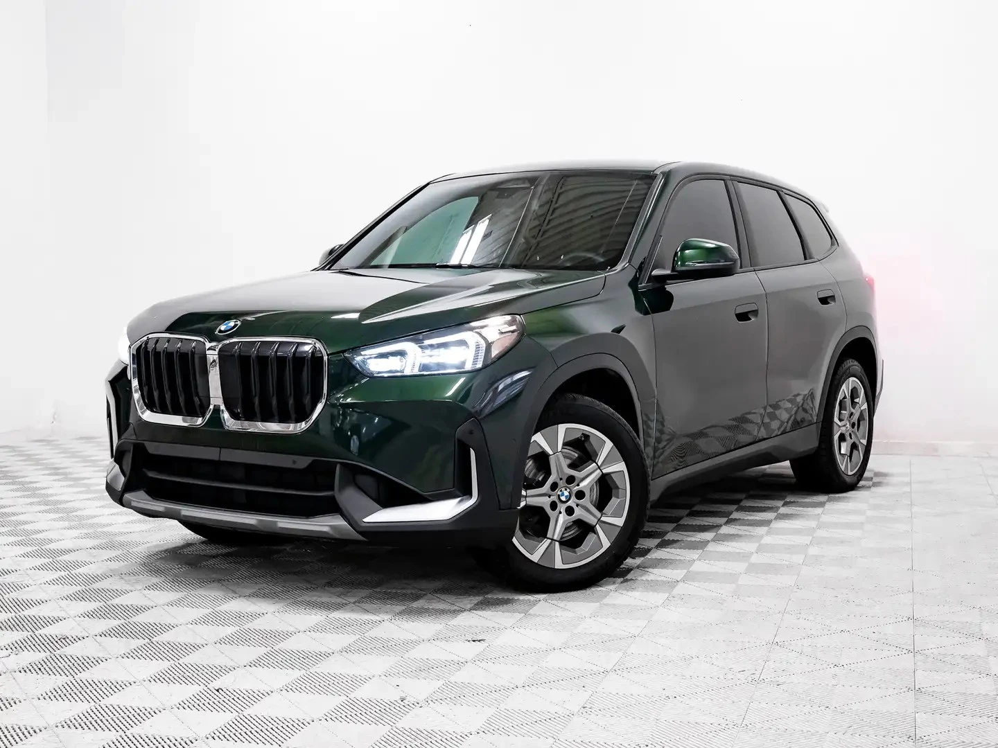 BMW X1 XDRIVE28i/Driver Assistance/iDrive 8 | Auto.bg — изображение 1 BMW X1 XDRIVE28i/Driver Assistance/iDrive 8 | Auto.bg — изображение 1