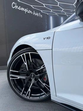 Audi R8 V10 SPYDER PERFORMANCE FULL CARBON CERAMIC | Auto.bg — изображение 7 Audi R8 V10 SPYDER PERFORMANCE FULL CARBON CERAMIC | Auto.bg — изображение 7