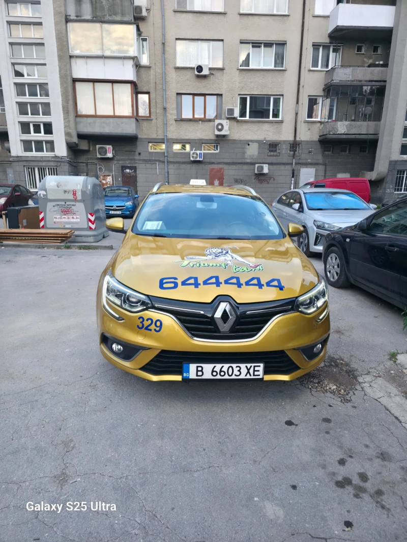 Renault Megane 1.5dci - 9300 € / 18189.22 лв. - 94866618 1 | Car24.bg Renault Megane 1.5dci - 9300 € / 18189.22 лв. - 94866618 1