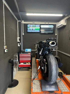 Honda Cbr 1000RR Fireblade | Auto.bg — изображение 16 Honda Cbr 1000RR Fireblade | Auto.bg — изображение 16