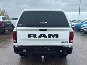 Dodge RAM 1500 5.7L 8cyl 4WD - 11100 € / 21709.71 лв. - 76338164 4 | Car24.bg Dodge RAM 1500 5.7L 8cyl 4WD - 11100 € / 21709.71 лв. - 76338164 4
