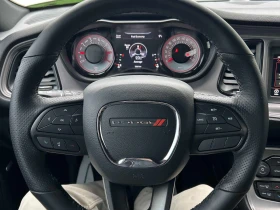 Dodge Challenger * R/T RWD * CARFAX * ЦЕНА ДО БГ | Auto.bg — изображение 13 Dodge Challenger * R/T RWD * CARFAX * ЦЕНА ДО БГ | Auto.bg — изображение 13