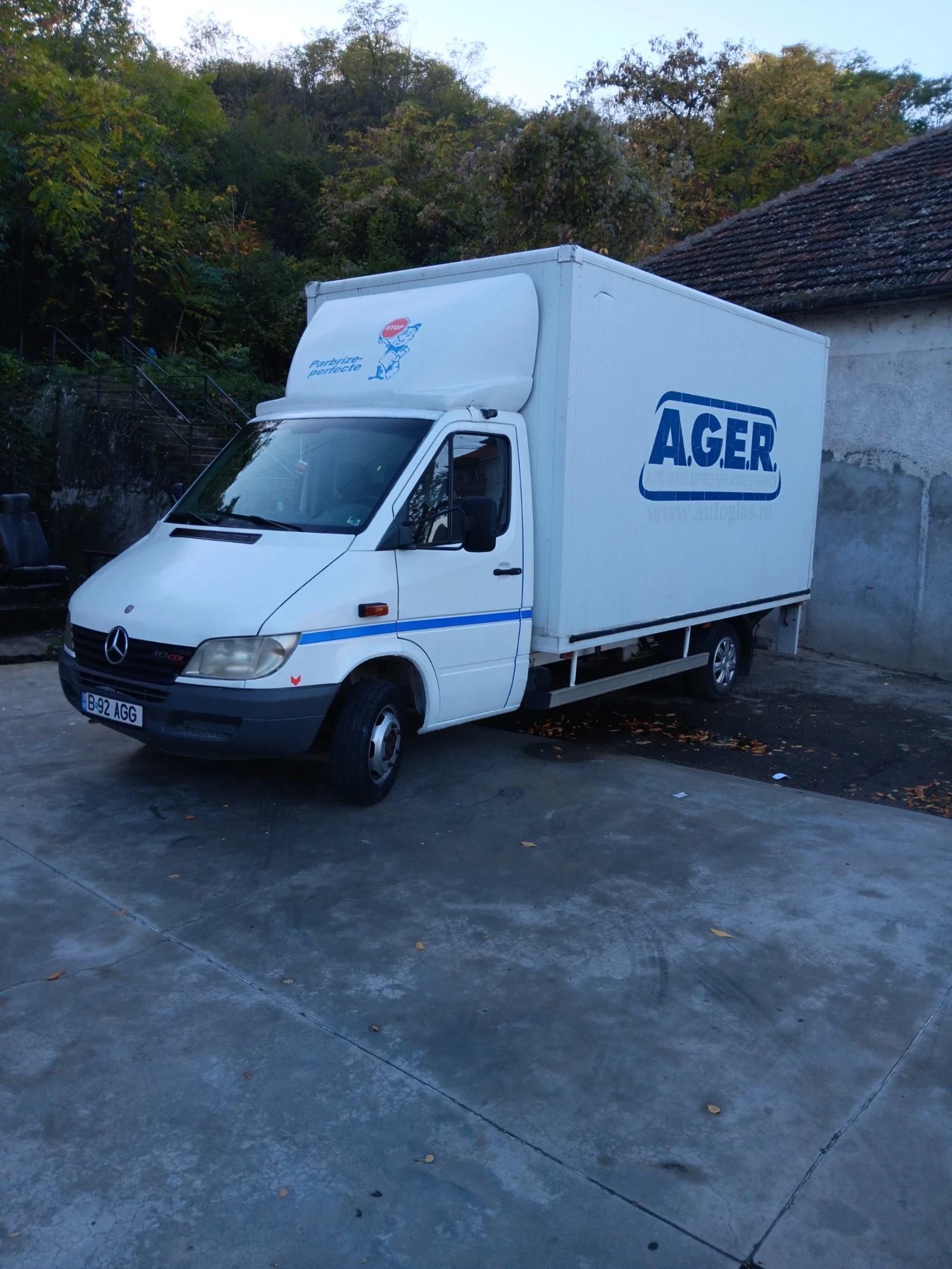 Mercedes-Benz Sprinter 413 Падащ борд В категория  - изображение 3 | Auto.bg Mercedes-Benz Sprinter 413 Падащ борд В категория  - изображение 3