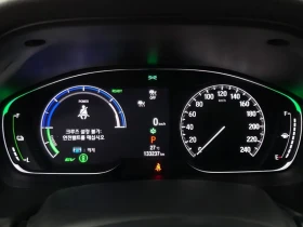 Honda Accord Generation 2.0 Hybrid Touring/ Памет на седалките | Auto.bg — изображение 8 Honda Accord Generation 2.0 Hybrid Touring/ Памет на седалките | Auto.bg — изображение 8