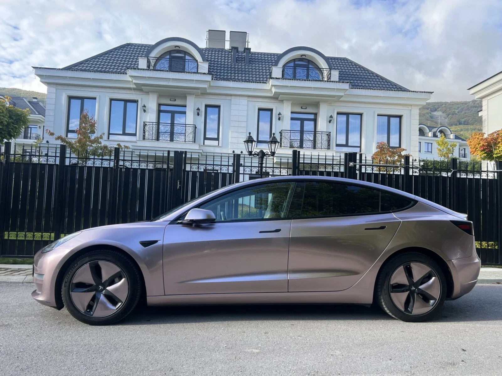 Tesla Model 3 Long Range 75kw - изображение 9 | Auto.bg Tesla Model 3 Long Range 75kw - изображение 9