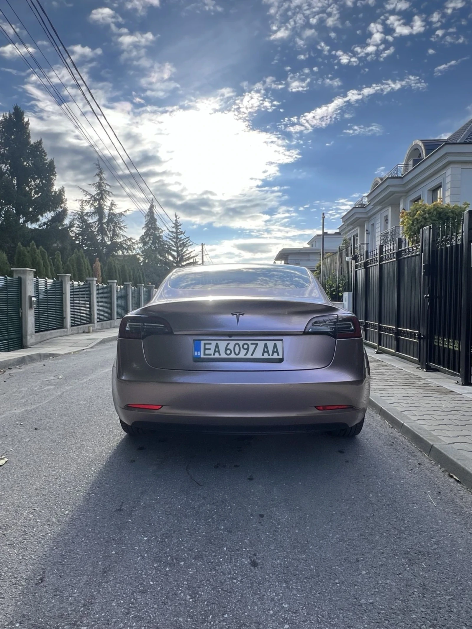 Tesla Model 3 Long Range 75kw - изображение 5 | Auto.bg Tesla Model 3 Long Range 75kw - изображение 5