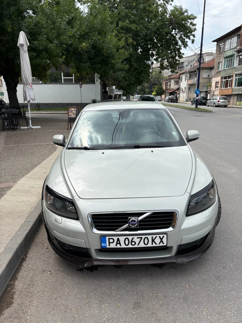 Volvo C30 T5 Coupe 2.5 T* - 5500 € / 10757.07 лв. - 93796295 1 | Car24.bg Volvo C30 T5 Coupe 2.5 T* - 5500 € / 10757.07 лв. - 93796295 1
