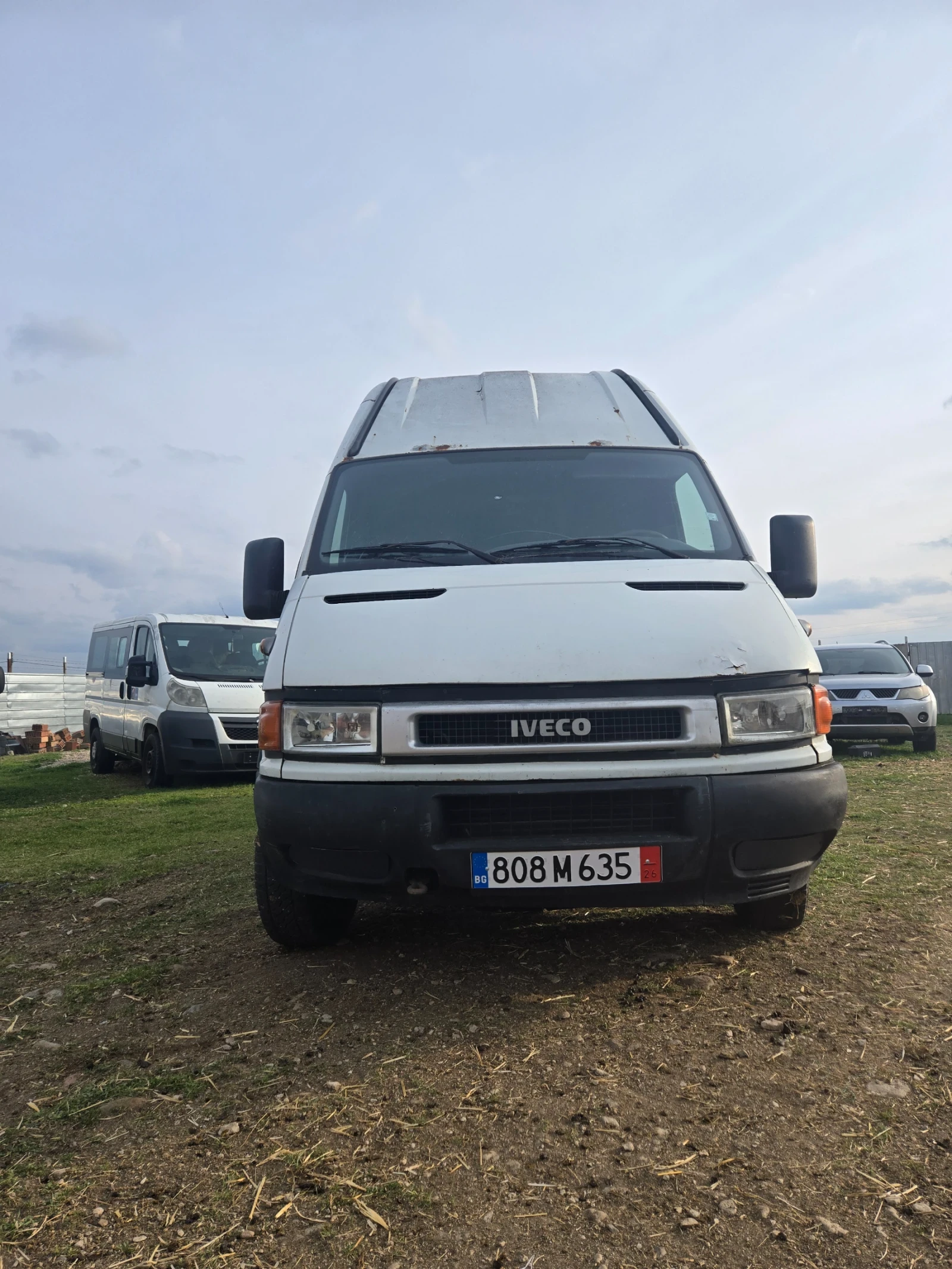 Iveco 35c13 2, 8 макси климатик изплащане прес ТБИ банка | Auto.bg — изображение 1 Iveco 35c13 2, 8 макси климатик изплащане прес ТБИ банка | Auto.bg — изображение 1