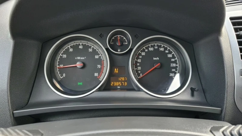 Opel Zafira - 3200 € - 98696003 1 | Car24.bg Opel Zafira - 3200 € - 98696003 1
