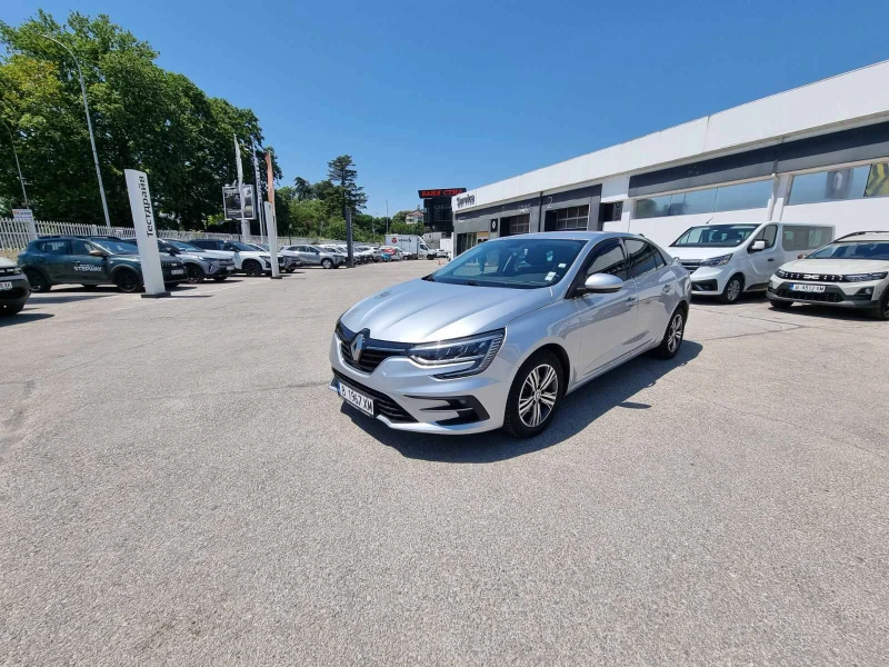 Renault Megane TCe 140 бензин BVM6 - 17400 € / 34031.44 лв. - 58840221 1 | Car24.bg Renault Megane TCe 140 бензин BVM6 - 17400 € / 34031.44 лв. - 58840221 1