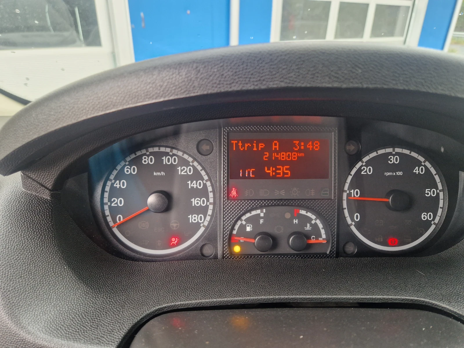 Peugeot Boxer Макси макси 2.2-150к.с евро5В - изображение 8 | Auto.bg Peugeot Boxer Макси макси 2.2-150к.с евро5В - изображение 8