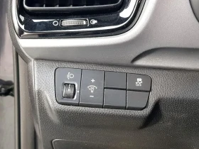 Kia Stonic 1.6 TRENDY | Auto.bg — изображение 12 Kia Stonic 1.6 TRENDY | Auto.bg — изображение 12