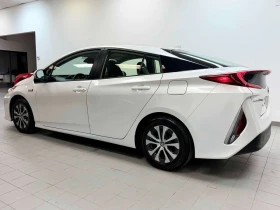 Toyota Prius * Upgrade Auto * CARFAX * ОПЦИЯ ЗА ФИНАНСИРАНЕ | Auto.bg — изображение 2 Toyota Prius * Upgrade Auto * CARFAX * ОПЦИЯ ЗА ФИНАНСИРАНЕ | Auto.bg — изображение 2