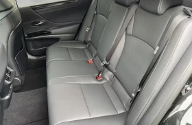 Lexus ES 300 h/COMFORT/201HP/ИЗБОР НА ЦВЯТ/PANO/CAM/NAVI/257h | Auto.bg — изображение 13 Lexus ES 300 h/COMFORT/201HP/ИЗБОР НА ЦВЯТ/PANO/CAM/NAVI/257h | Auto.bg — изображение 13