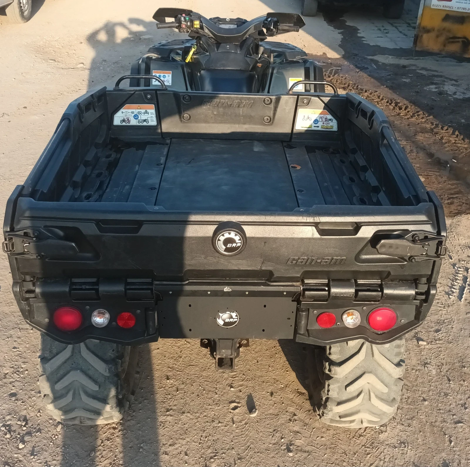 Can-Am Outlander 6X6 OUTLANDER 1000XU  - изображение 4 | Auto.bg Can-Am Outlander 6X6 OUTLANDER 1000XU  - изображение 4