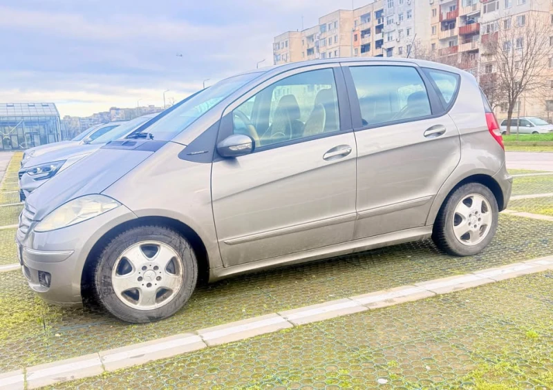 Mercedes-Benz 180 - 2500 € / 4889.57 лв. - 47111748 1 | Car24.bg Mercedes-Benz 180 - 2500 € / 4889.57 лв. - 47111748 1